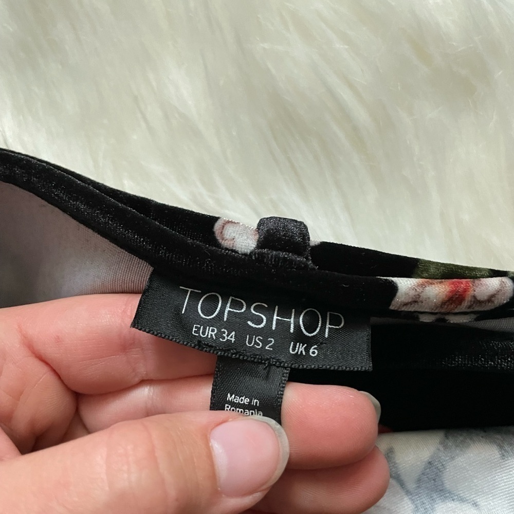 TOPSHOP Velvet Floral Wrap Mini Skirt - Picture 3 of 3